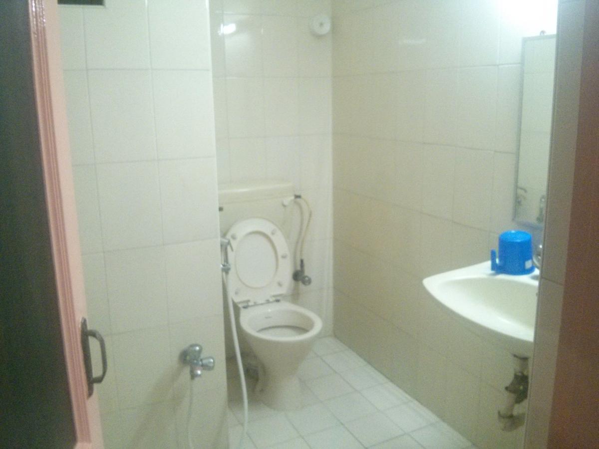 Oyo 5377 Hotel Raaj Bhaavan 钦奈 外观 照片