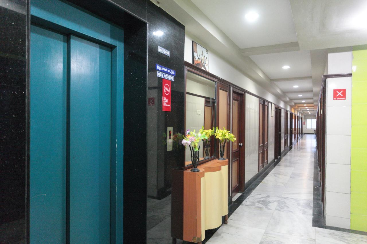 Oyo 5377 Hotel Raaj Bhaavan 钦奈 外观 照片