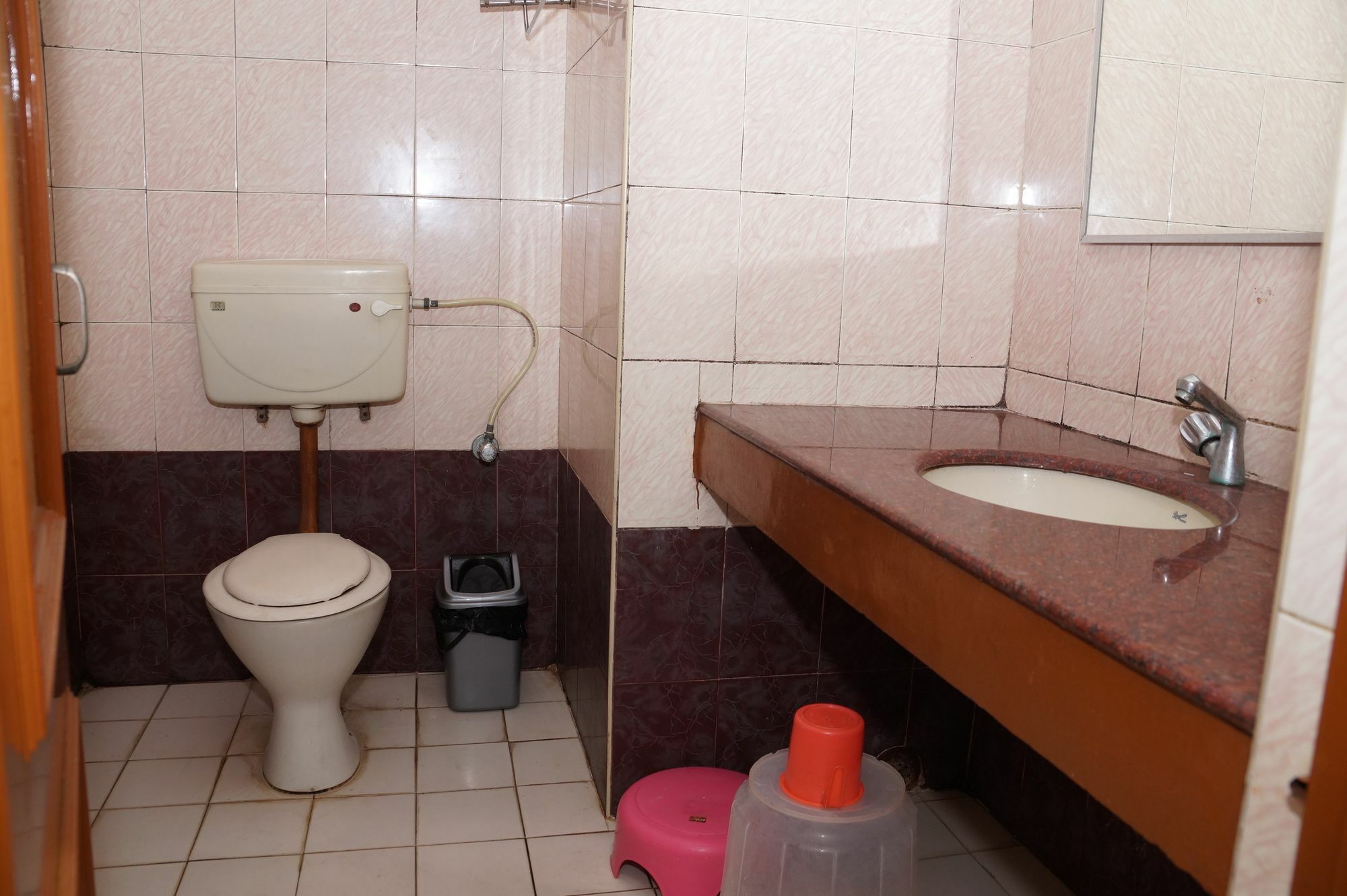 Oyo 5377 Hotel Raaj Bhaavan 钦奈 外观 照片